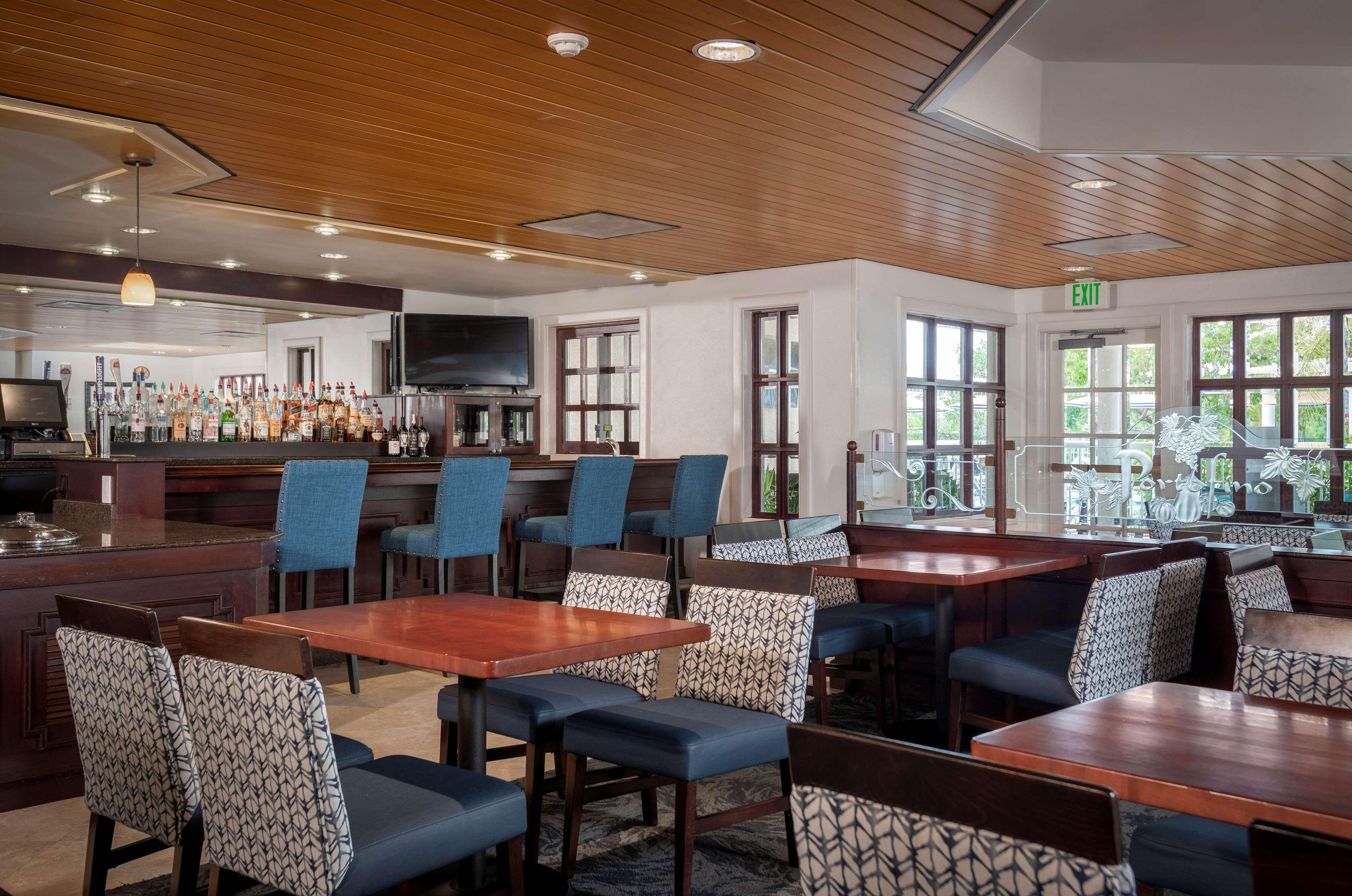 Doubletree Suites By Hilton Naples Naples Park Exterior foto