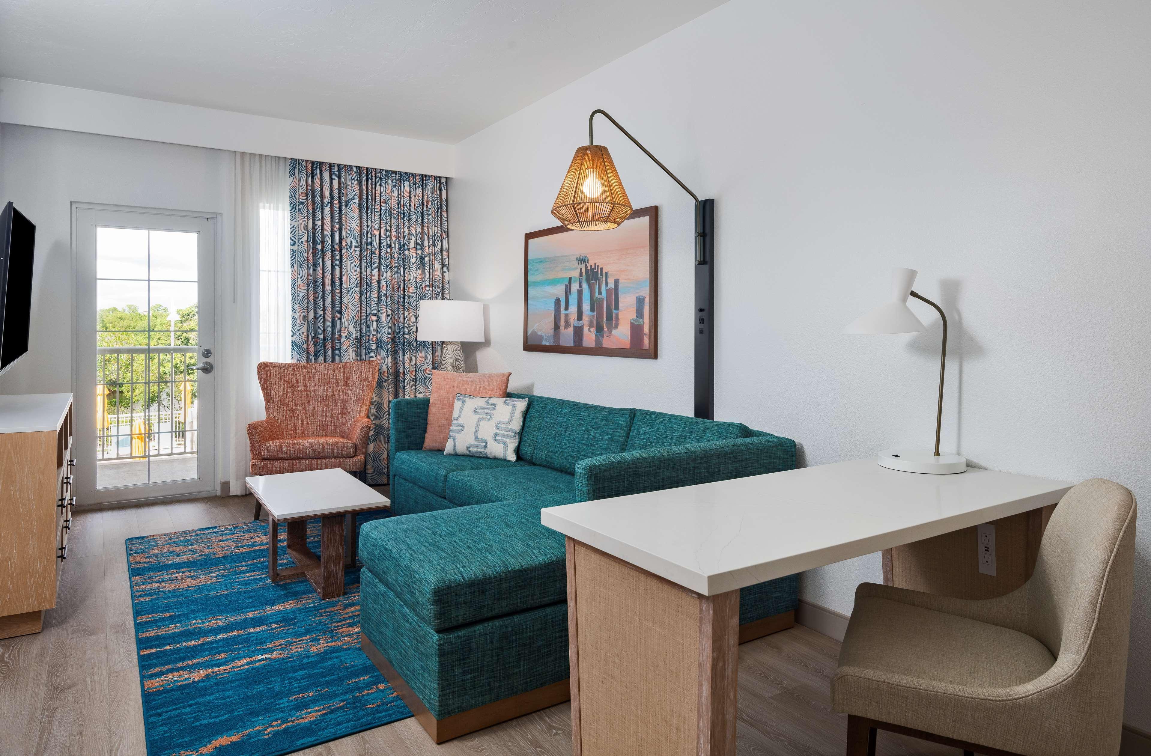 Doubletree Suites By Hilton Naples Naples Park Exterior foto