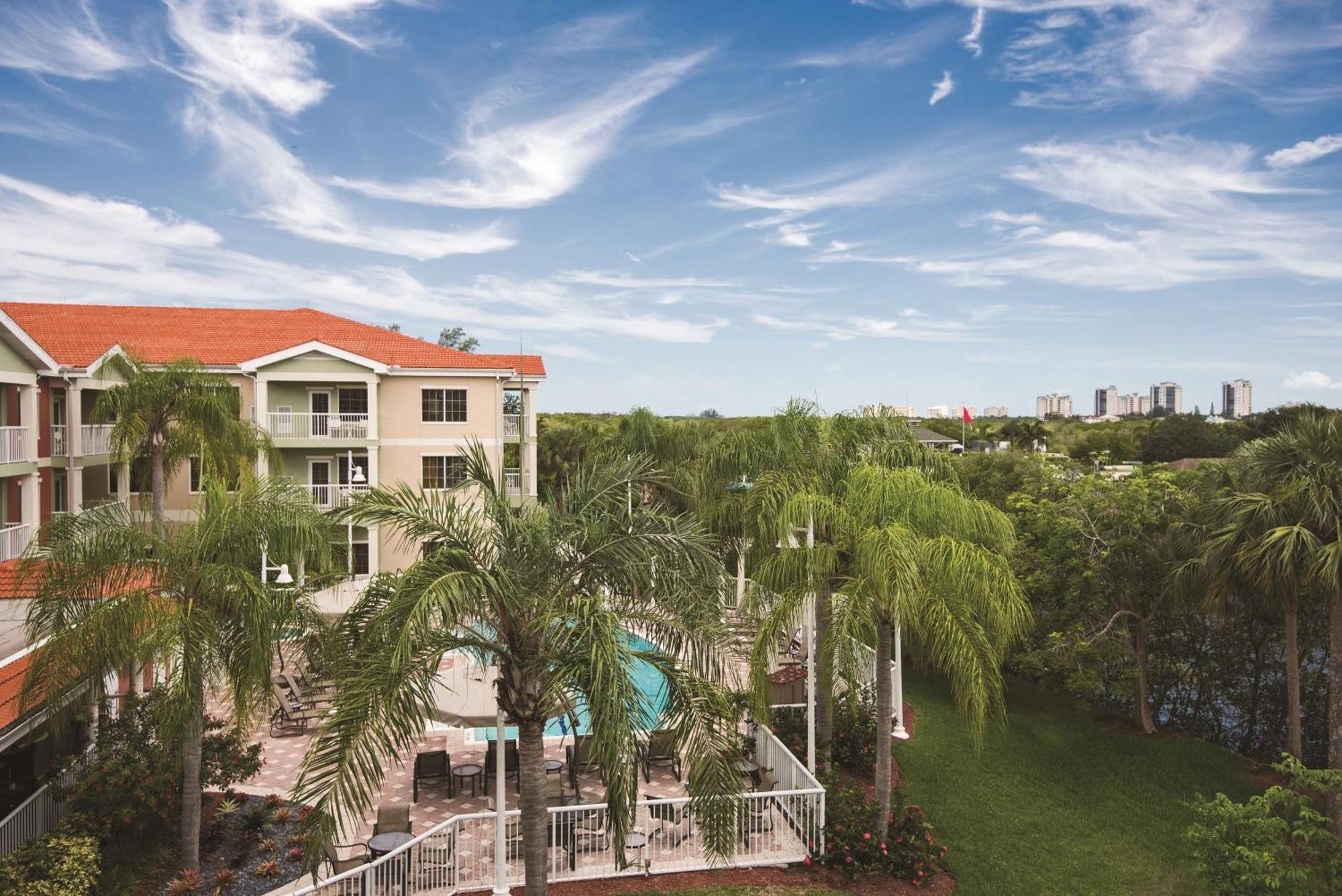 Doubletree Suites By Hilton Naples Naples Park Exterior foto