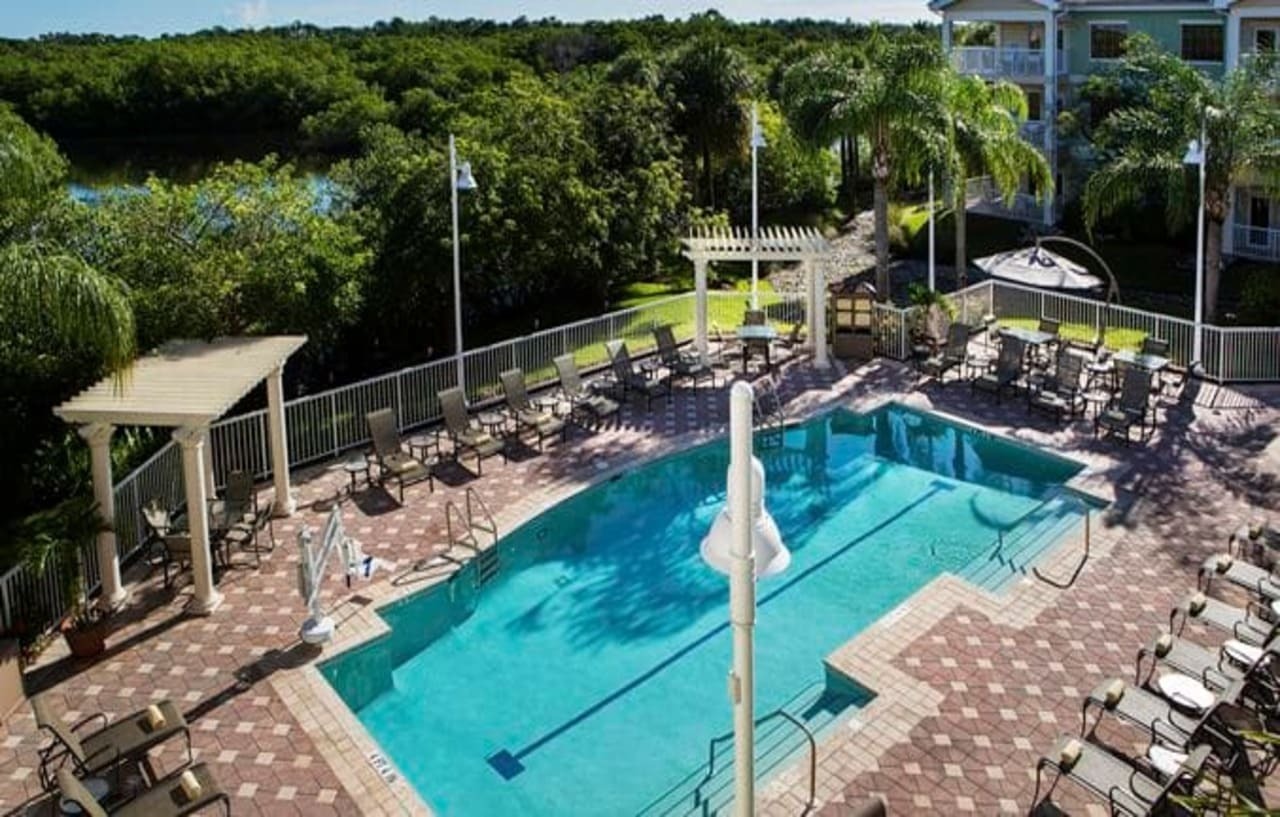 Doubletree Suites By Hilton Naples Naples Park Exterior foto